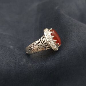 Мужское серебряное кольцо с йеменским агатом
