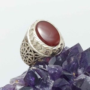 Массивное серебряное кольцо «Кабири» с красным агатом
