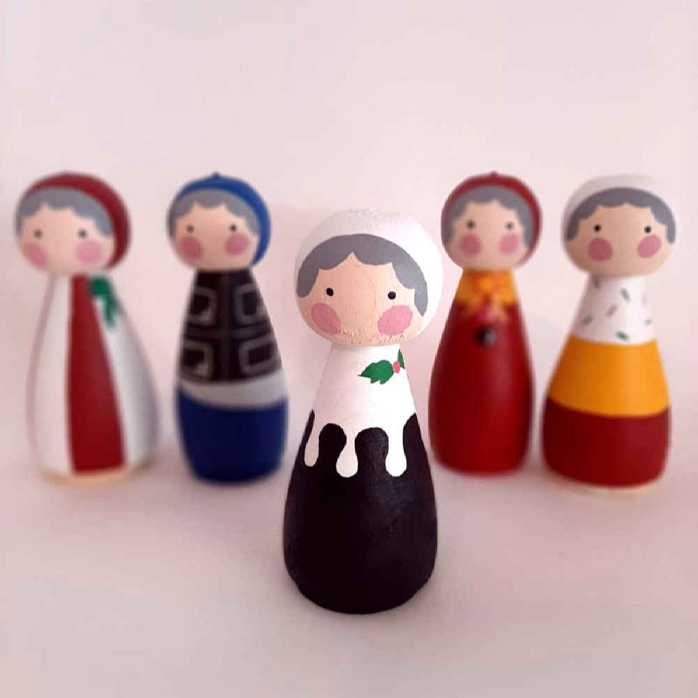 Ручные деревянные куклы-палочки – Бабушки | Персонализированные деревянные фигурки