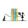 Металлическая книжная опора с изображением девушки и собаки