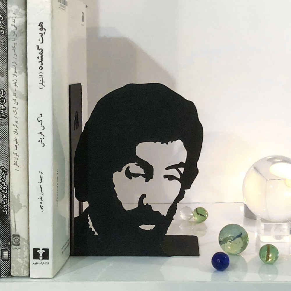 Металлическая книжная опора с портретом Сохраба Сепехри