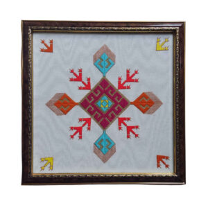 Вышитое настенное панно «Ания»
