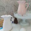 Декоративная керамическая ваза-кувшин, модель Rose для классической эстетики в стиле кантри