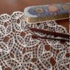 Белая вязаная скатерть «Ронак» — богемное кружево
