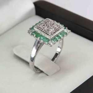 Изумрудное кольцо «Марал» (Серебро)