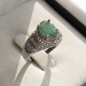 Изумрудное кольцо «Сара» (Серебро)