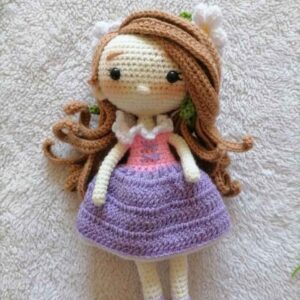 Кукла амигуруми «Рапунцель» — фиолетовая мягкая игрушка