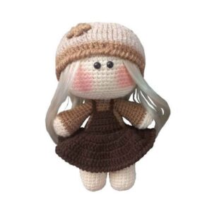 Кукла амигуруми «Шоколадная девочка» — коричневая пряжа