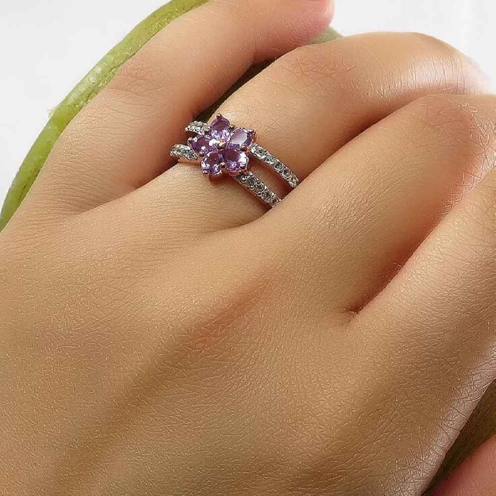 Серебряное кольцо-цветок с аметистом
