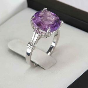 Серебряное кольцо с аметистом «Махшид» (Сияние Луны)