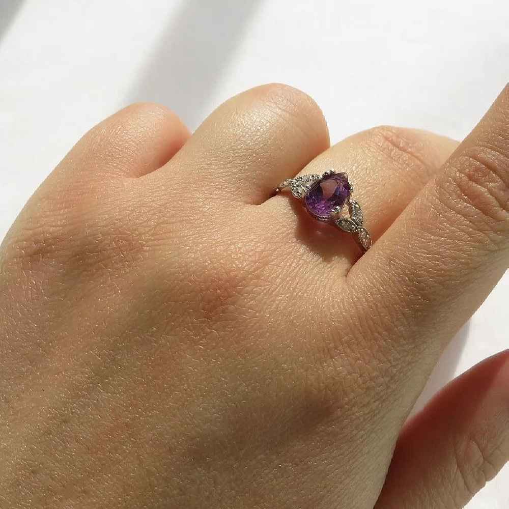 Серебряное кольцо с аметистом «Назанин»