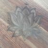 Минималистичный круглый деревянный сервировочный поднос с ручкой - Модель Golnaz
