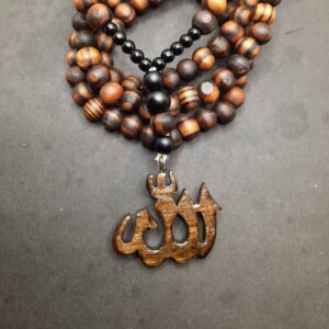 Исламское деревянное ожерелье с резным кулоном «Аллах»