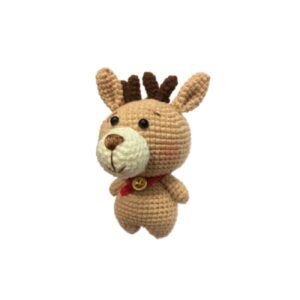 Олень амигуруми — кремовая мягкая игрушка ручной работы