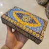 Шкатулка из кости с персидской миниатюрой — горчично-желтая