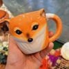 Оранжевая кружка с лисой