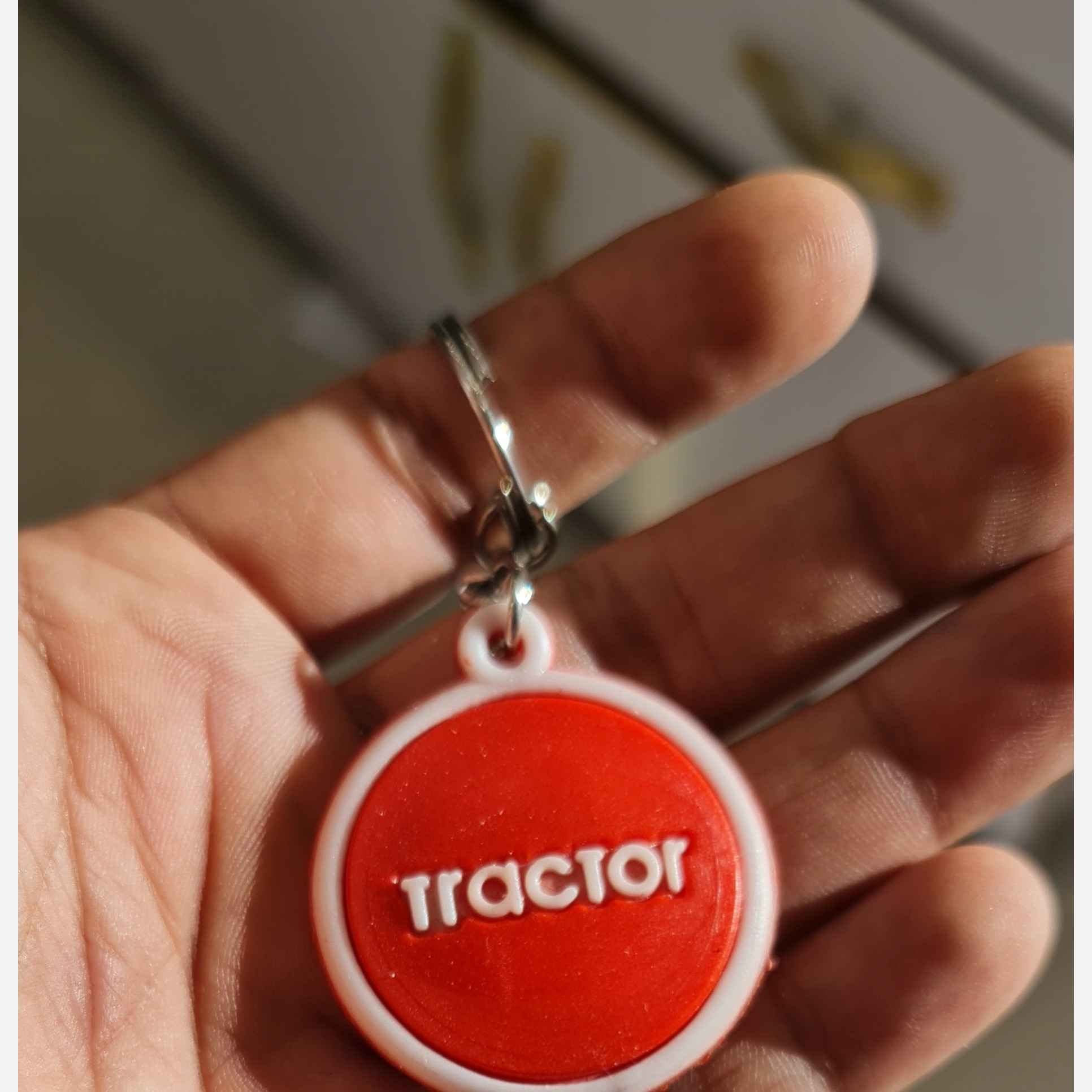 Силиконовый брелок ФК «Трактор Сази»