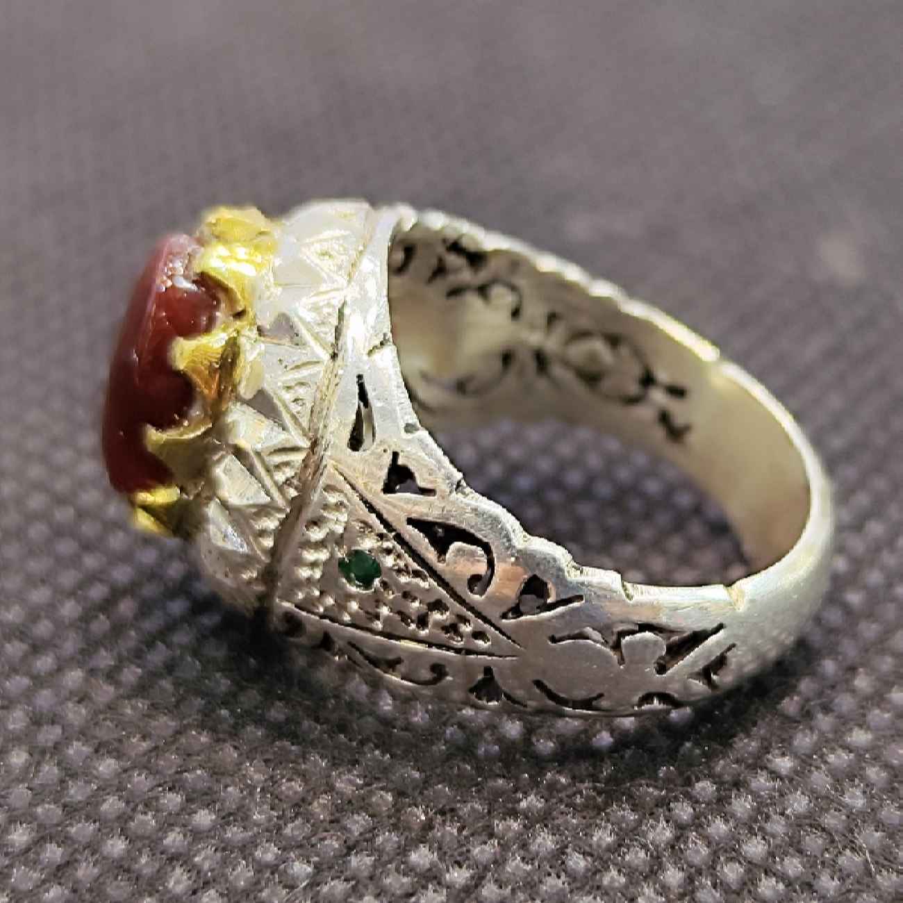 Персидское серебряное кольцо — для мужчин с йеменским агатом