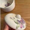 Керамическая сахарница с цветочным орнаментом
