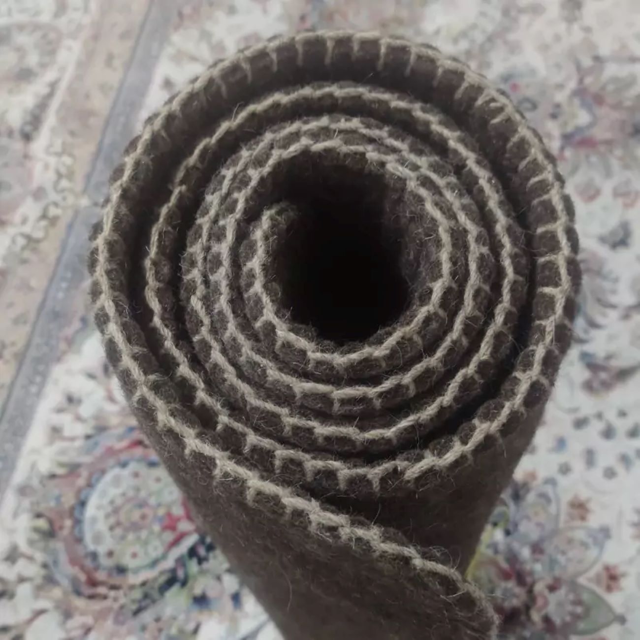 Шерстяной коврик для сна (односпальный, овечья шерсть)