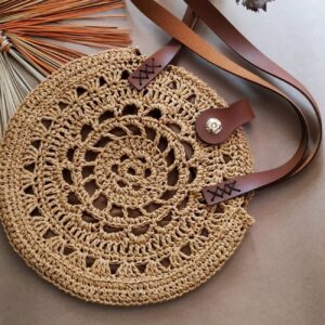 Круглая сумка из рафии (медовая, ручная работа)