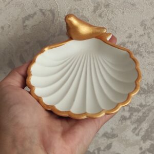 Подставка для украшений в форме ракушки с птицей
