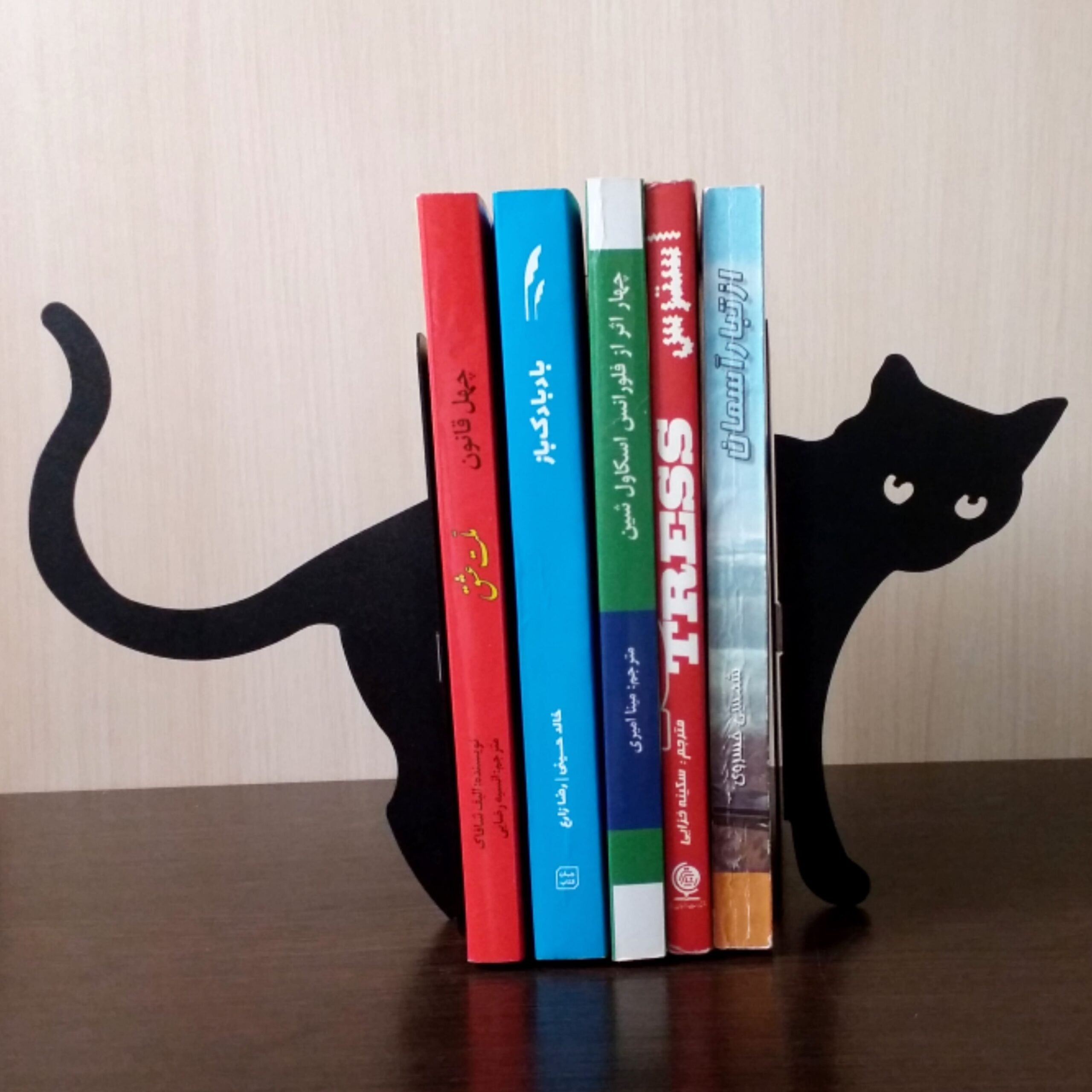 Металлический держатель для книг «Кошка»